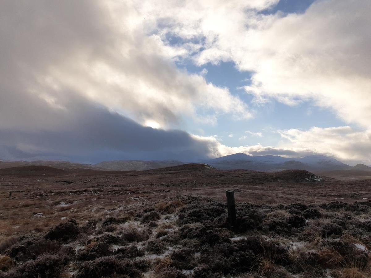 فندق The Loch Erisort Balallan المظهر الخارجي الصورة